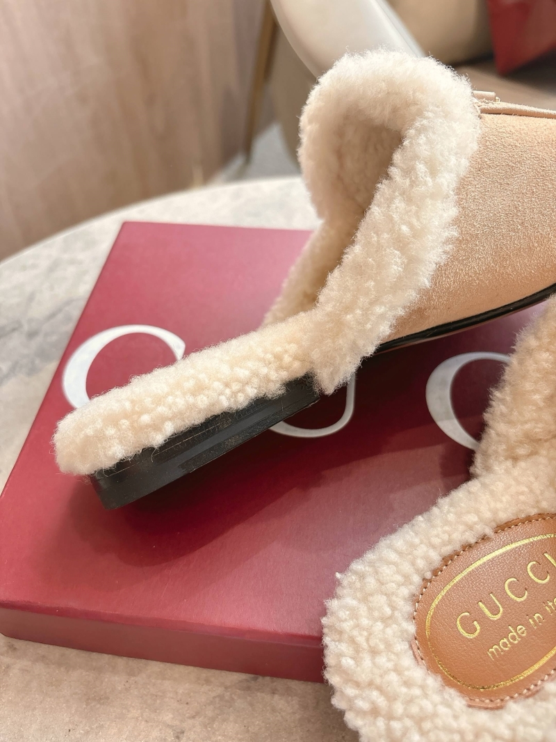 Gvc*1 slippers